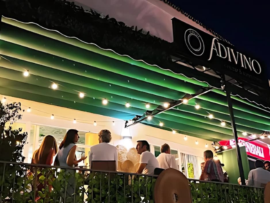 Marbella wine tasting at Adivino Wine Bar in Nueva Andalucía, with evening terrace atmosphere
